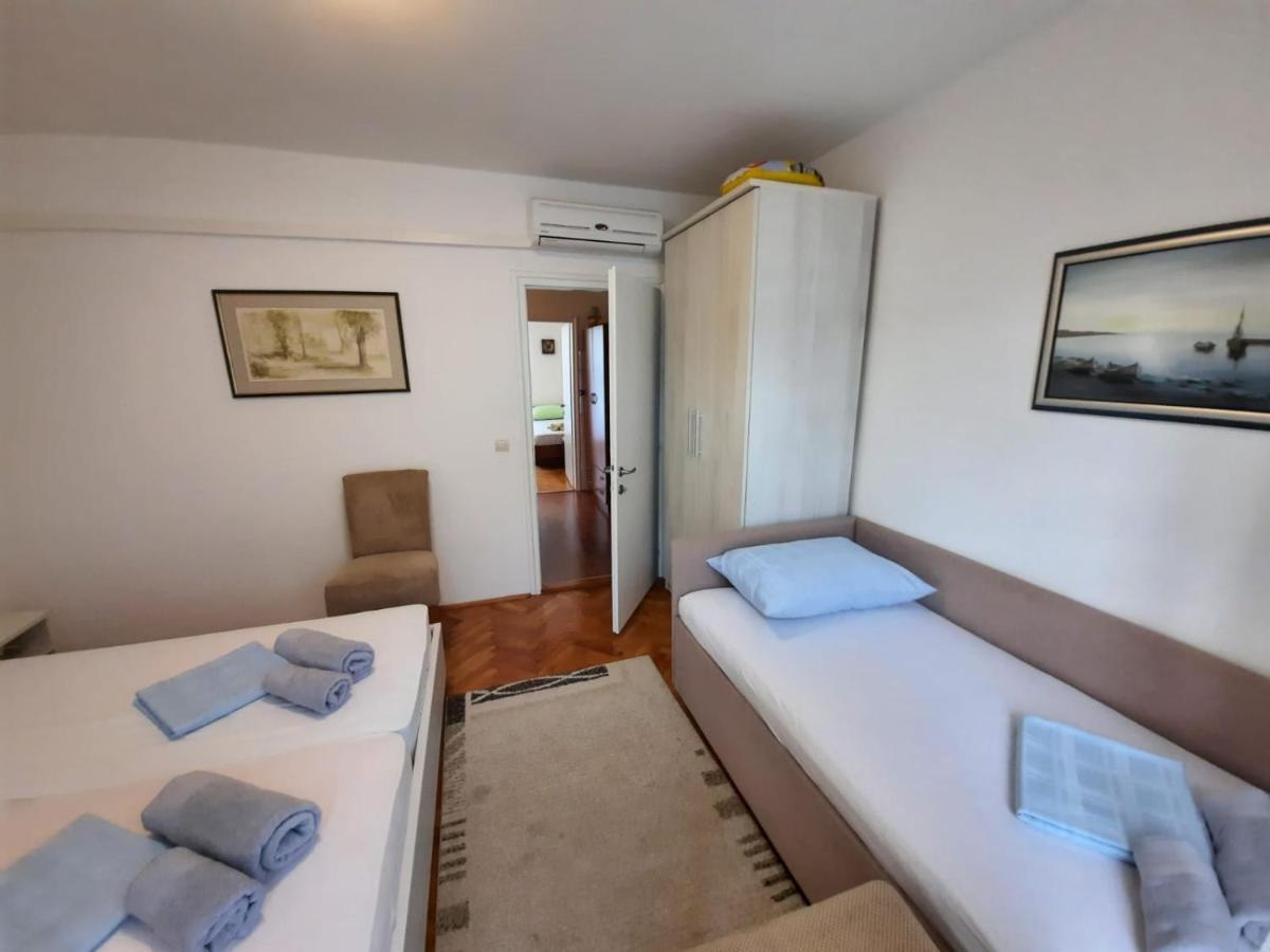Holiday Home Marija Vantacici Zewnętrze zdjęcie
